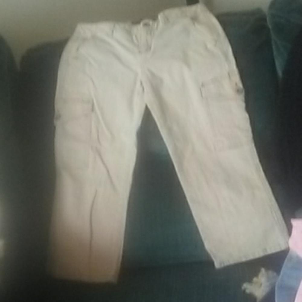 Glo Capris